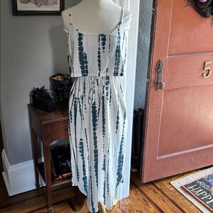 SHEIN Blue and White Artistic Print Dress